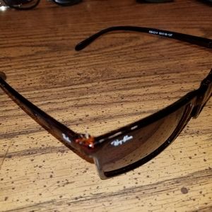Ray ban sunglasses rb4214 56/18-137